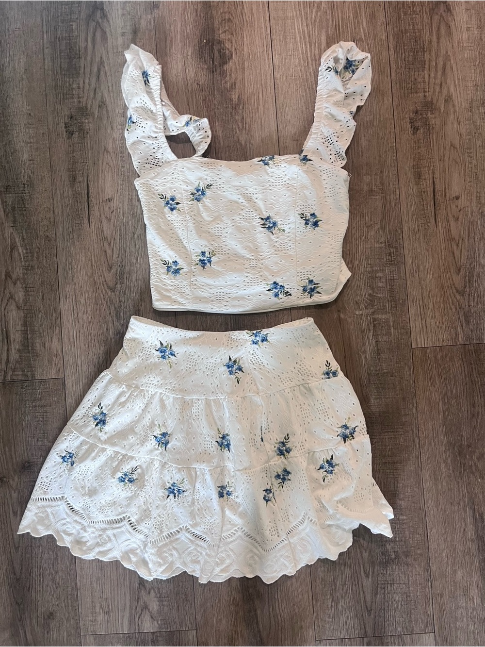 Kirious White Eyelet Two-Piece Skirt Set with Blue Floral Embroidery